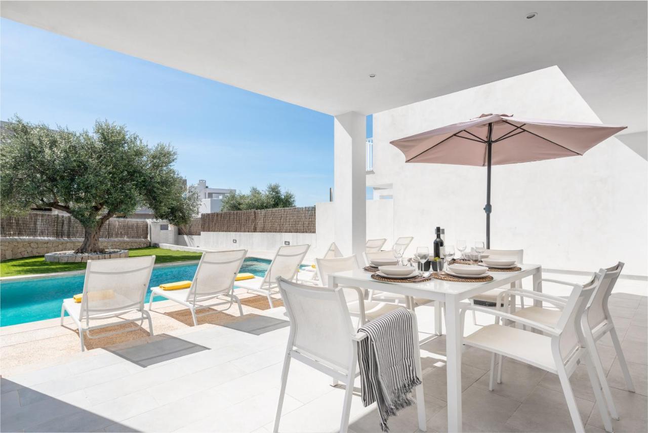 Stunning Villa Marianella Gris, Pool, Bbq, Ac, Free Wifi กาลาดอร์ ภายนอก รูปภาพ