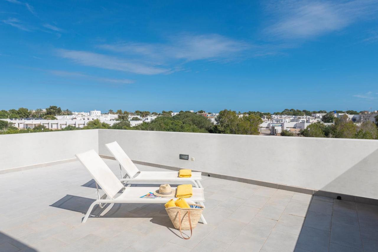 Stunning Villa Marianella Gris, Pool, Bbq, Ac, Free Wifi กาลาดอร์ ภายนอก รูปภาพ