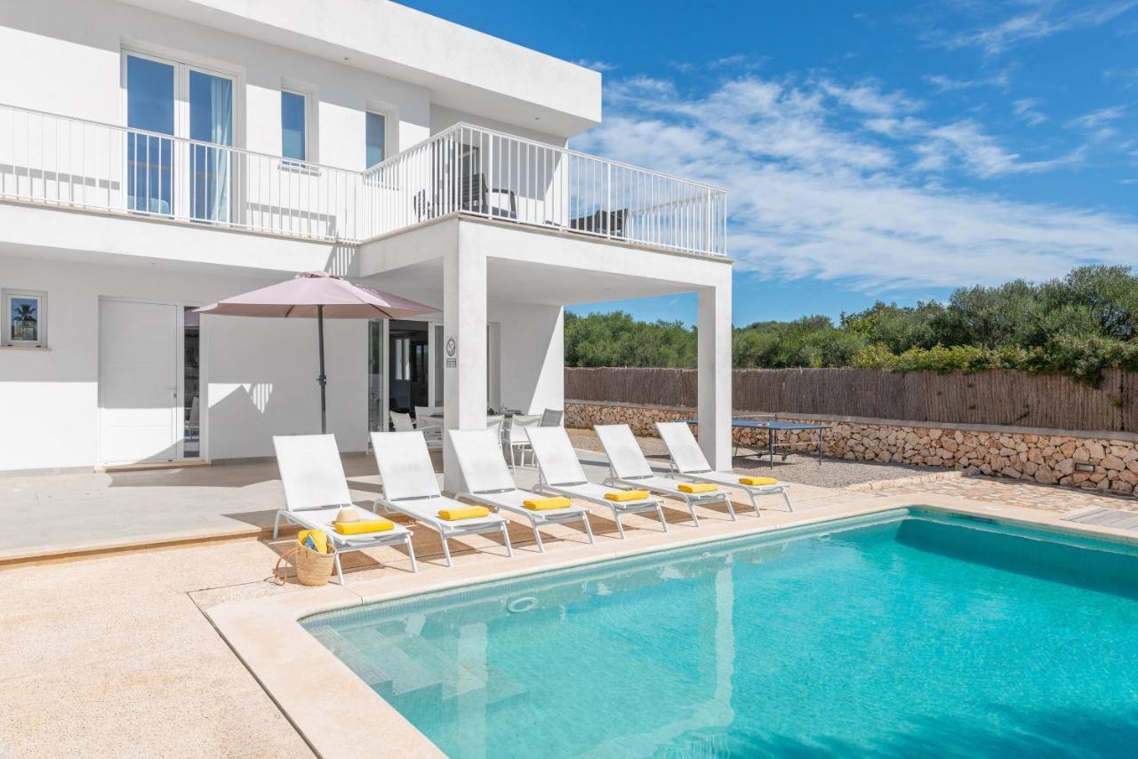 Stunning Villa Marianella Gris, Pool, Bbq, Ac, Free Wifi กาลาดอร์ ภายนอก รูปภาพ