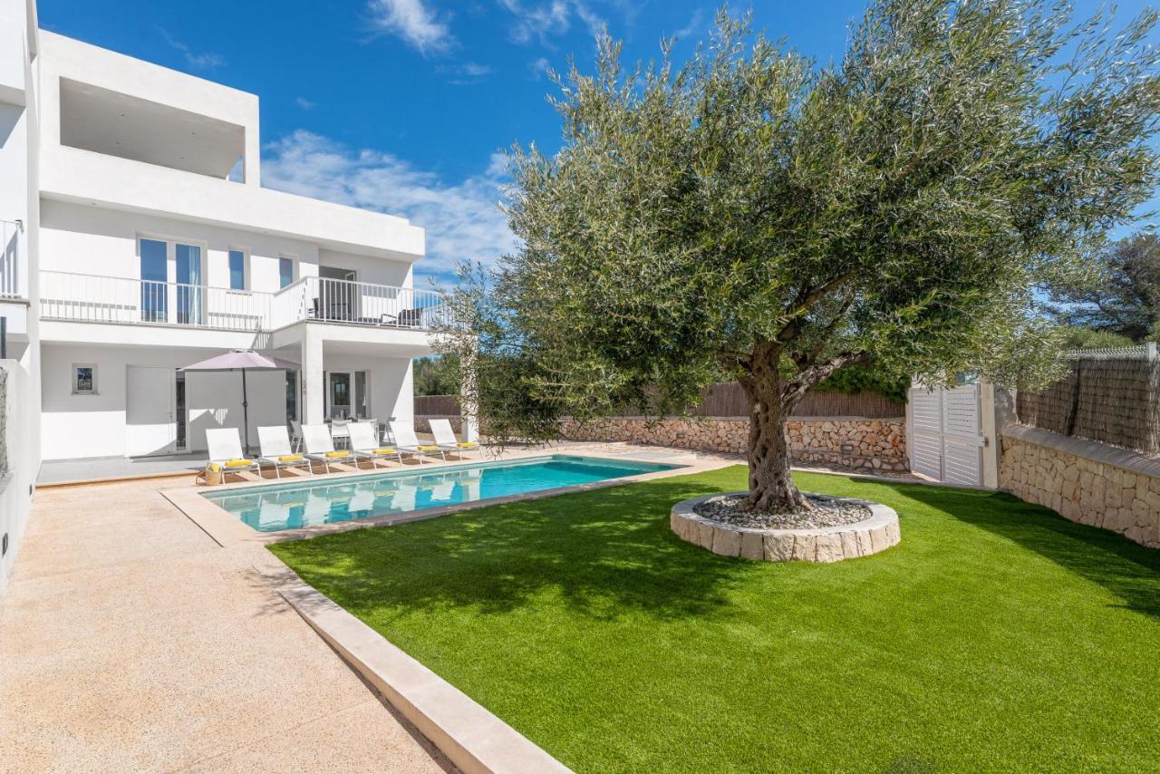 Stunning Villa Marianella Gris, Pool, Bbq, Ac, Free Wifi กาลาดอร์ ภายนอก รูปภาพ