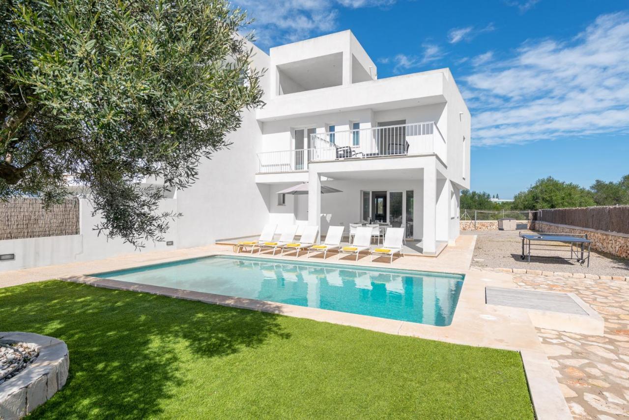 Stunning Villa Marianella Gris, Pool, Bbq, Ac, Free Wifi กาลาดอร์ ภายนอก รูปภาพ